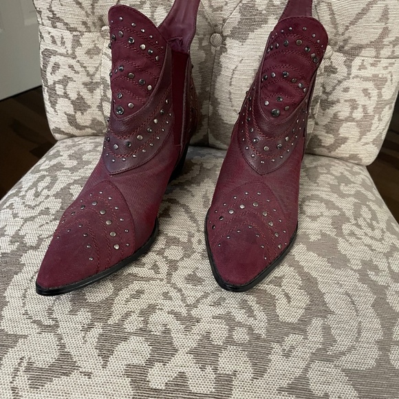 Coconuts by Matisse burgundy Western Booties - Picture 2 of 4